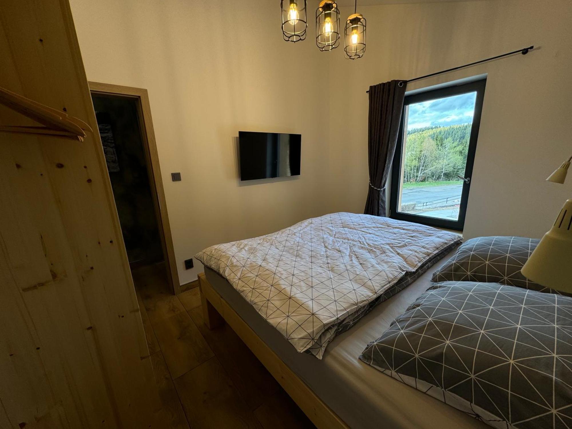 Flaje Apartmany Český Jiřetín Extérieur photo
